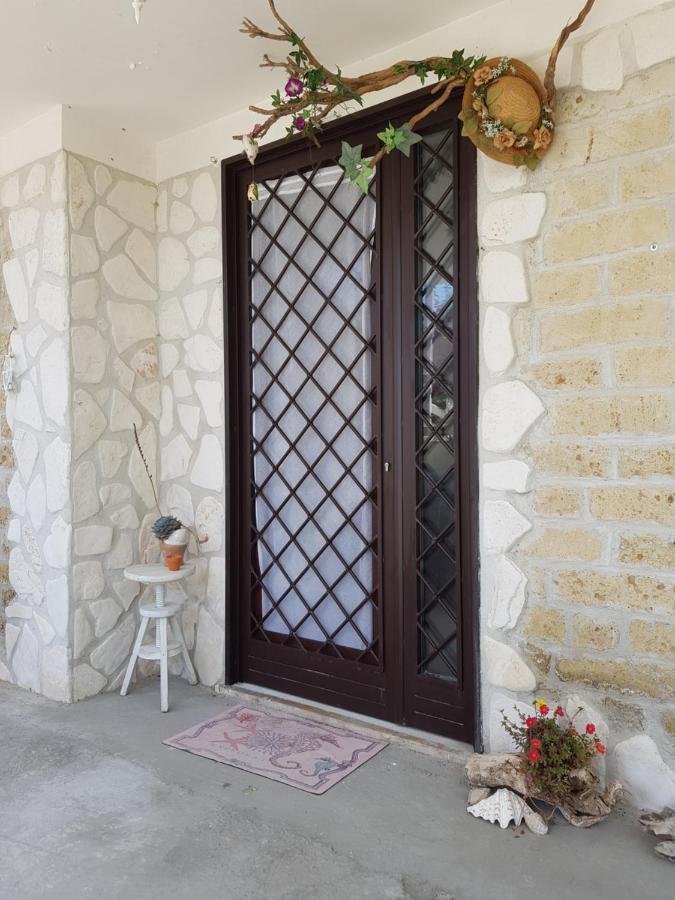 Mari En Acomodação com café da manhã Castel Volturno Exterior foto