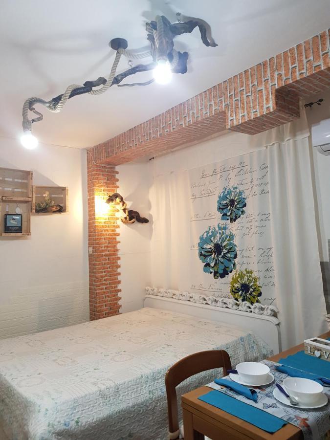 Mari En Acomodação com café da manhã Castel Volturno Exterior foto